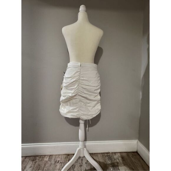 AMUR White Kit Ruched Cotton Mini Skirt Size Small NWT - Picture 7 of 8